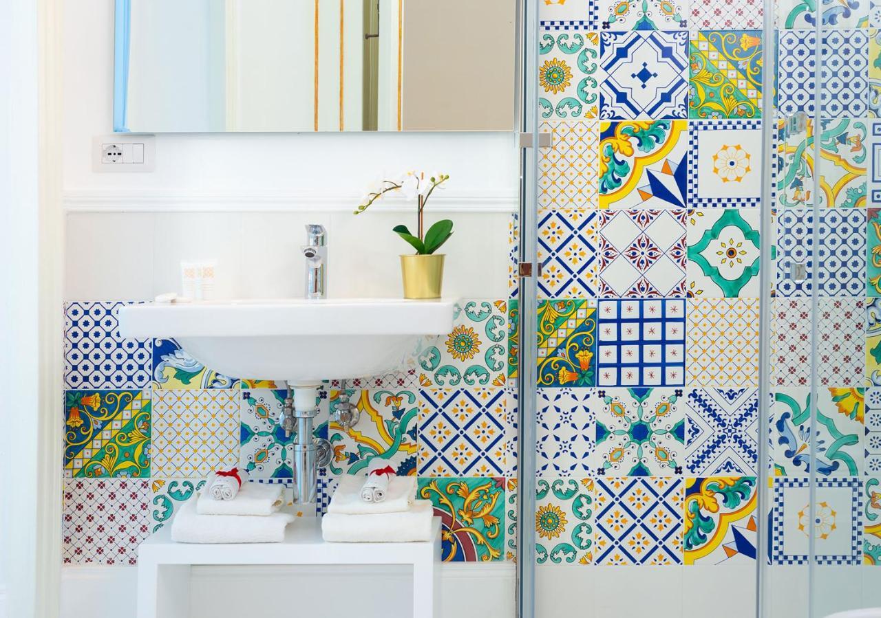 Amore Rentals - Palazzo Della Storia Amalfi Exteriör bild