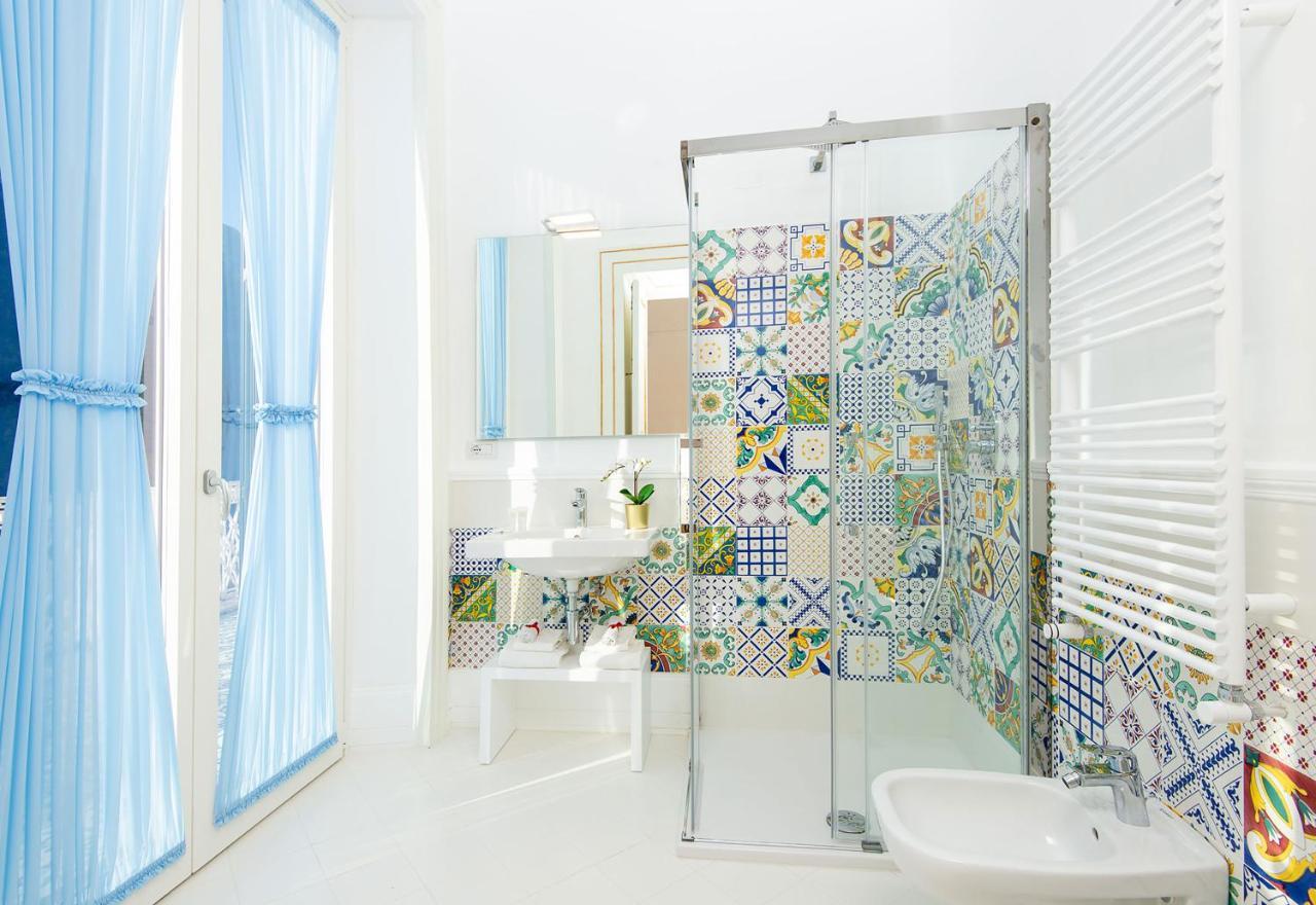 Amore Rentals - Palazzo Della Storia Amalfi Exteriör bild
