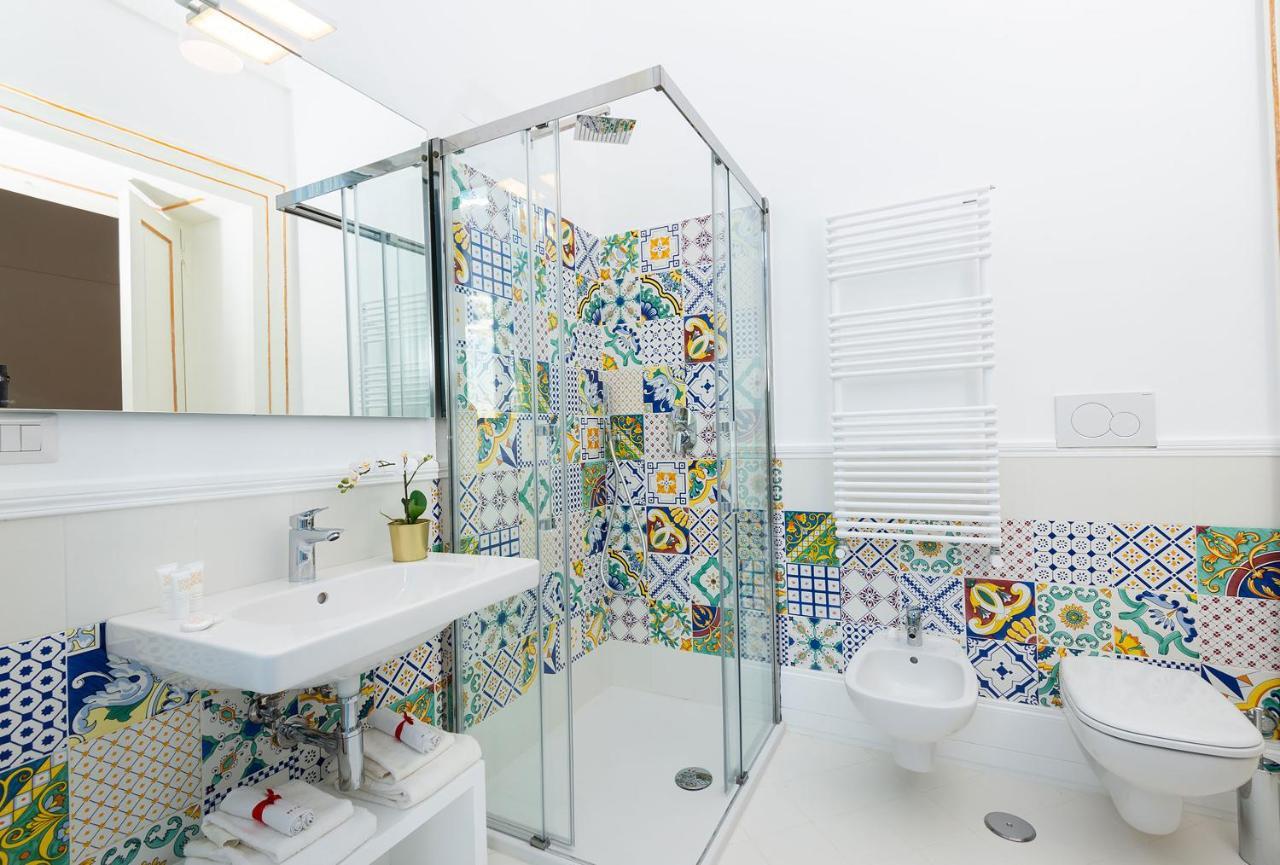 Amore Rentals - Palazzo Della Storia Amalfi Exteriör bild