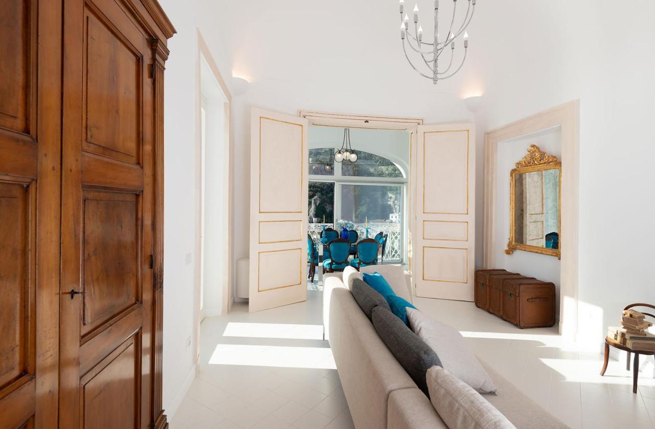 Amore Rentals - Palazzo Della Storia Amalfi Exteriör bild