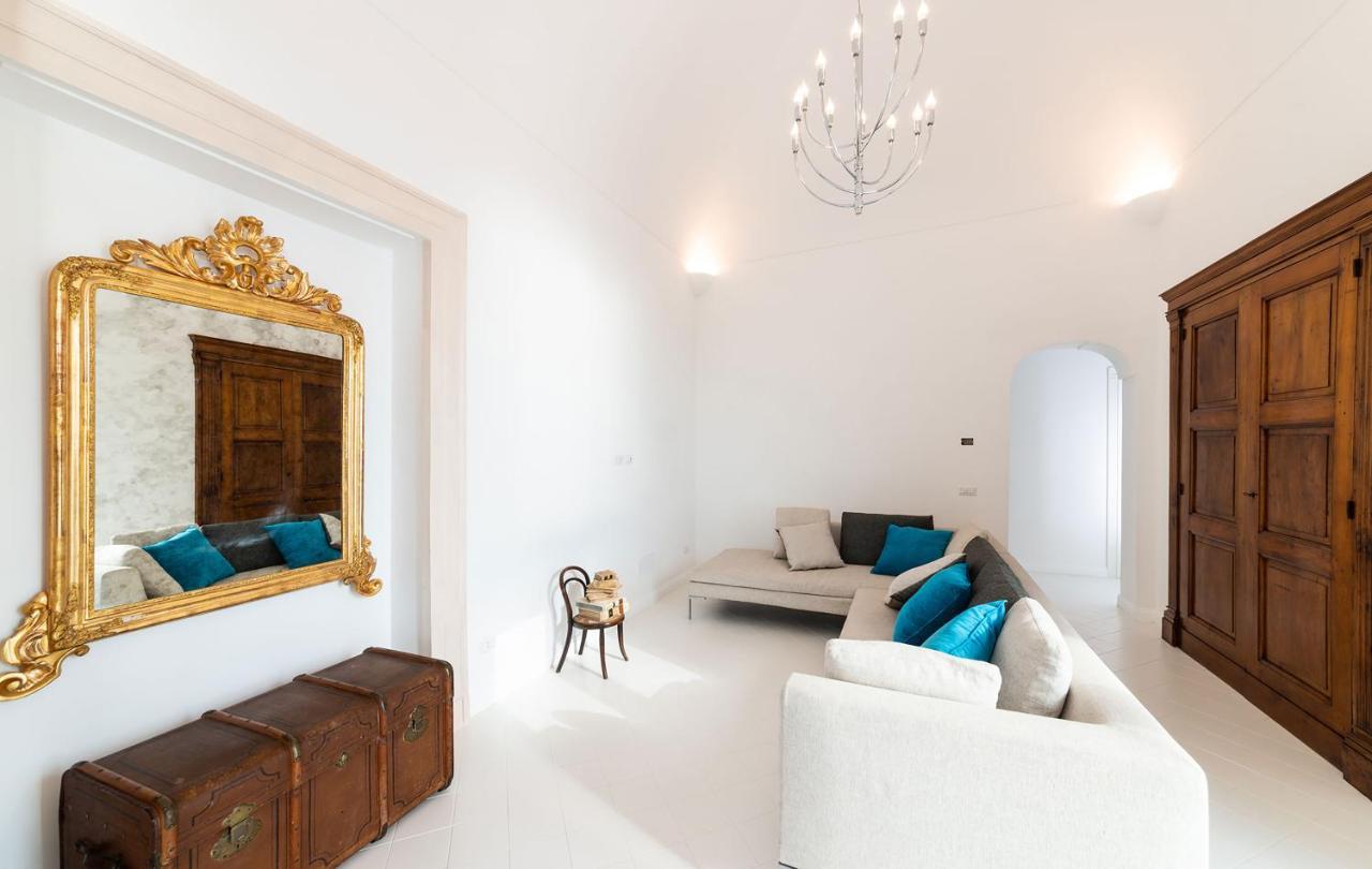 Amore Rentals - Palazzo Della Storia Amalfi Exteriör bild