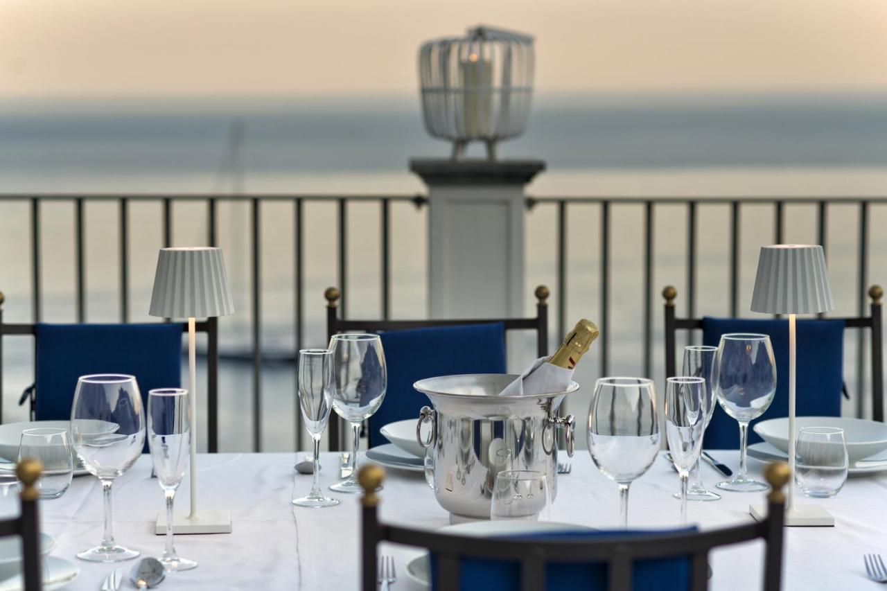Amore Rentals - Palazzo Della Storia Amalfi Exteriör bild